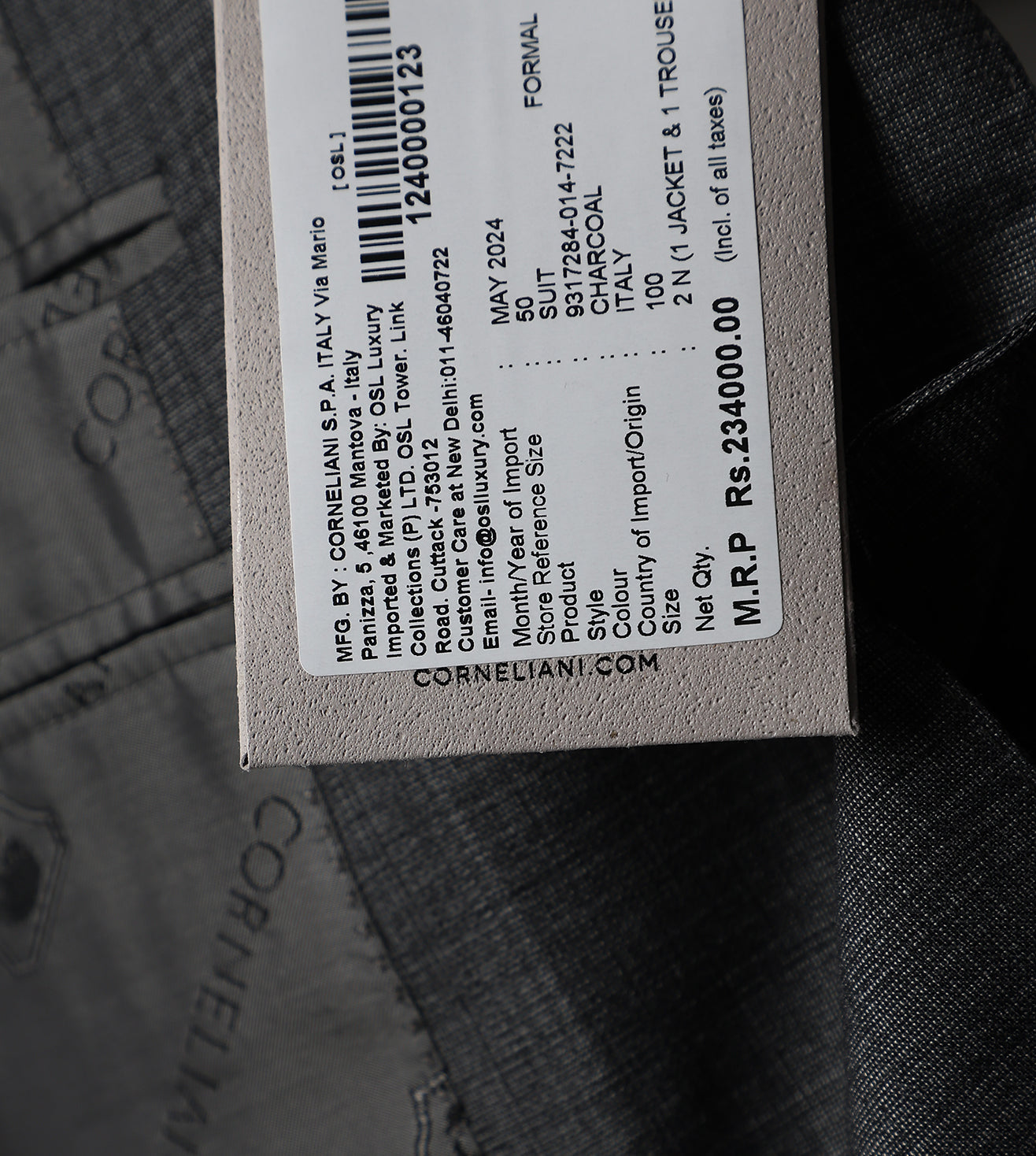 Corneliani Elegant Charcol Grey Wool Suit