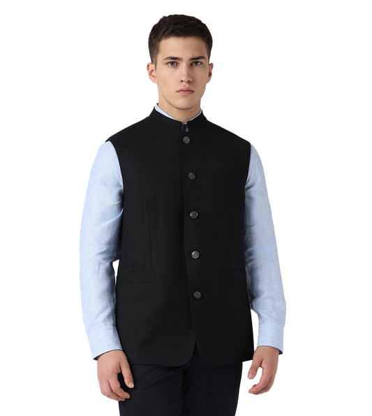 Sleevless Black Court Jacket
